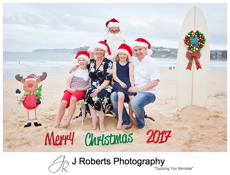 Aussie Santa Photos at Long Reef Beach start of the season for 2017 – Professional Santa Photos Sydney