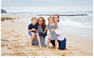 Extended Family with Grandmother visits from Overseas Photography in Sydney – Long Reef Beach Overcast Day